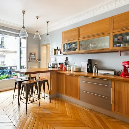 شقة Spacious And Pleasant Nest 2 Steps From Montmartre *
