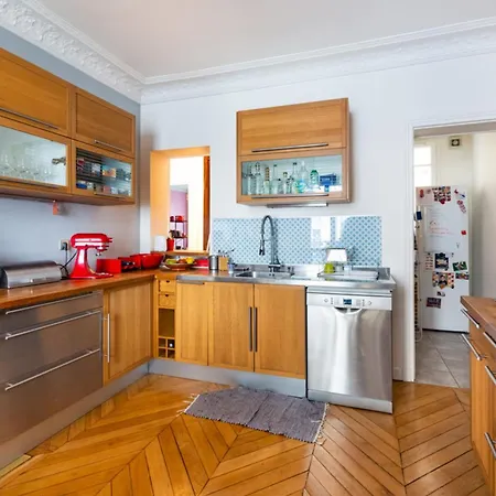 Spacious And Pleasant Nest 2 Steps From Montmartre شقة باريس